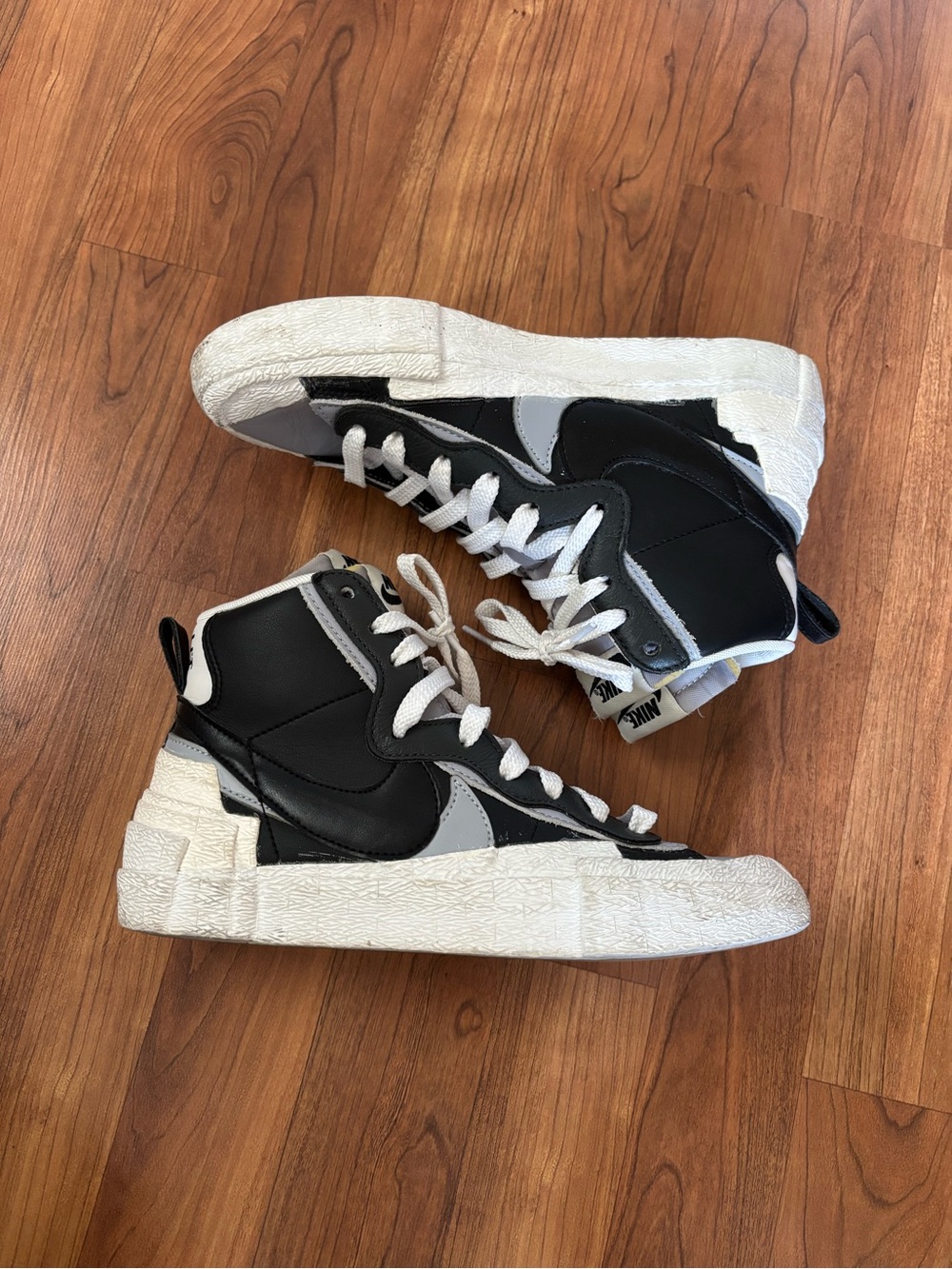Nike Blazer Mid x Sacai in the Black Wolf Grey colorway Size 5